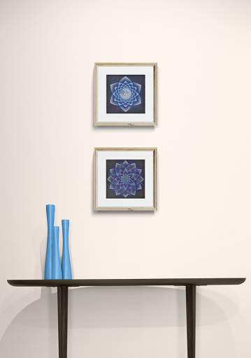 Картины мандалы в интерьере стильные синие керамические вазы
